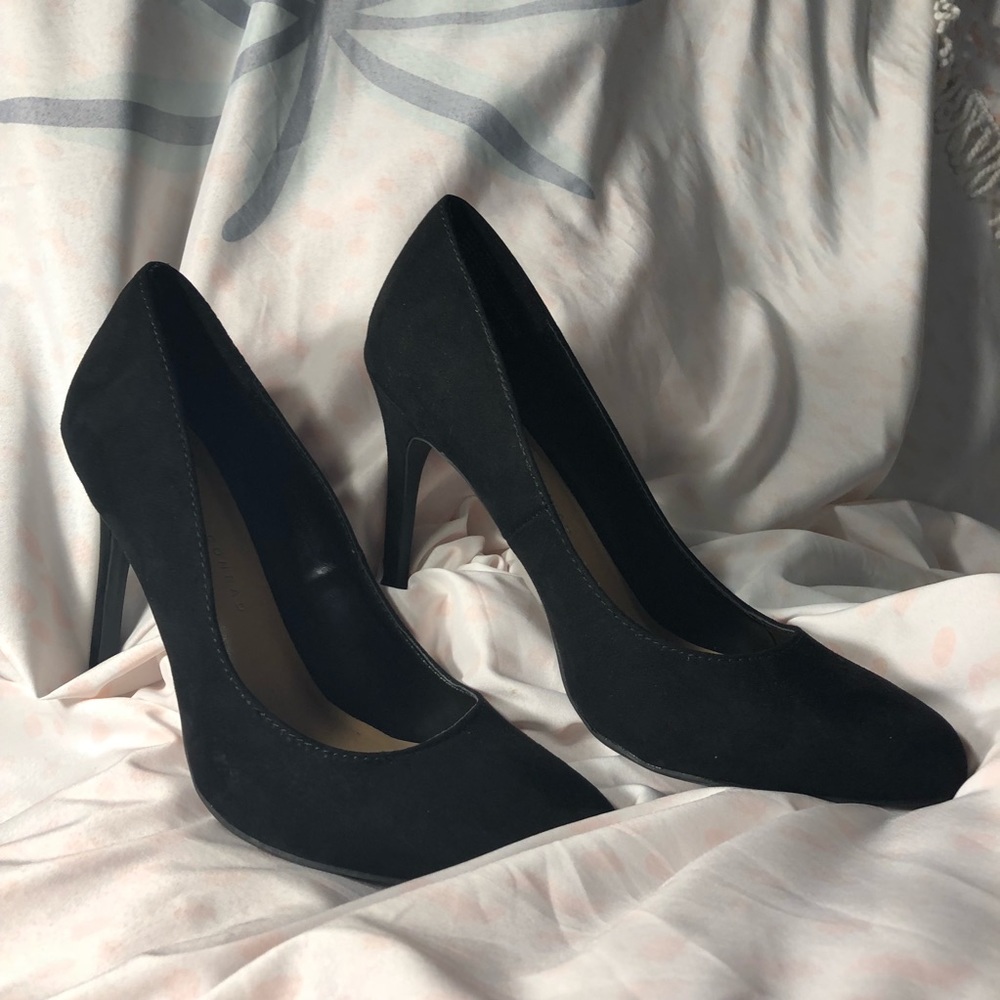 Black suede shoes - Picture 5 of 8